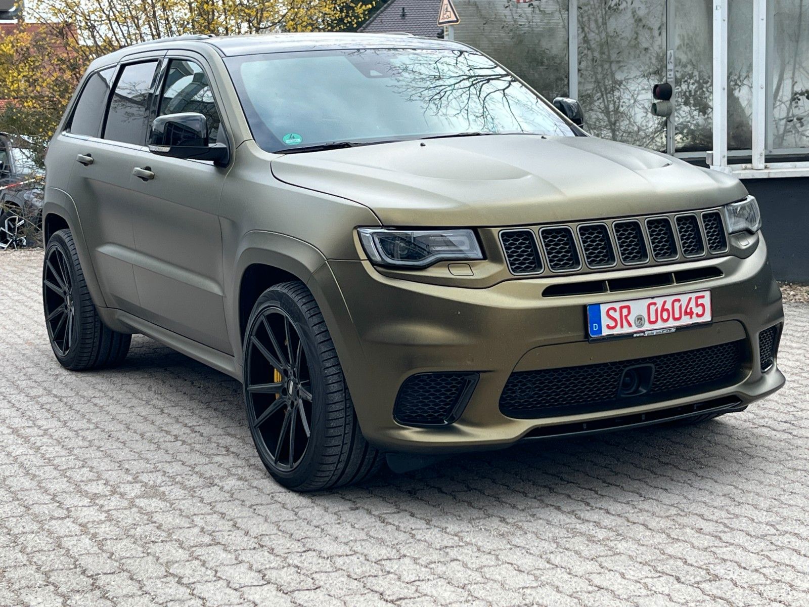 Fahrzeugabbildung Jeep Grand Cherokee 6.2 V8 Trackhawk LPG StHzg