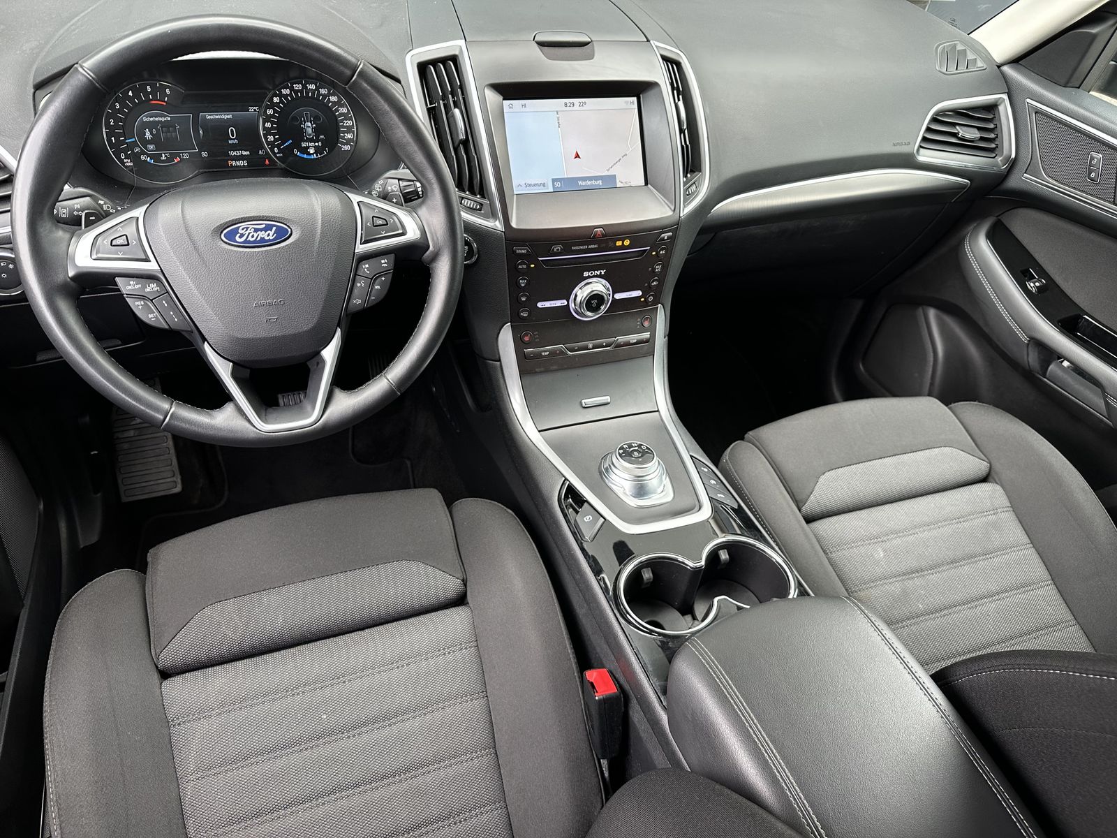 Fahrzeugabbildung Ford S-MAX 2.0 EB Aut. Titanium NAV+LED+AHK+ACC+VCOCK