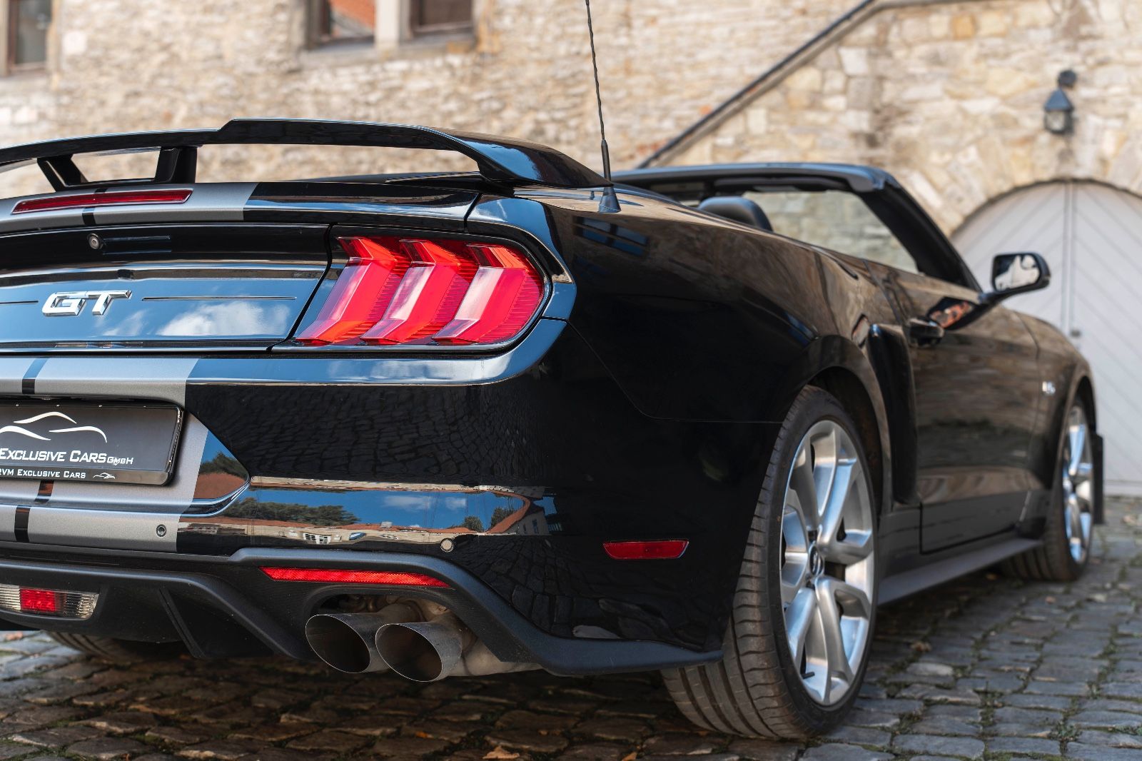 Fahrzeugabbildung Ford Mustang GT 5.0L Kabrio LED KAM NAV SHZ/SZK