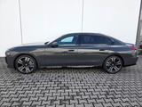 BMW 740 d xDrive M Sport 21'' PanoSky IconGl StHzg K - BMW 740: 740i Xdrive