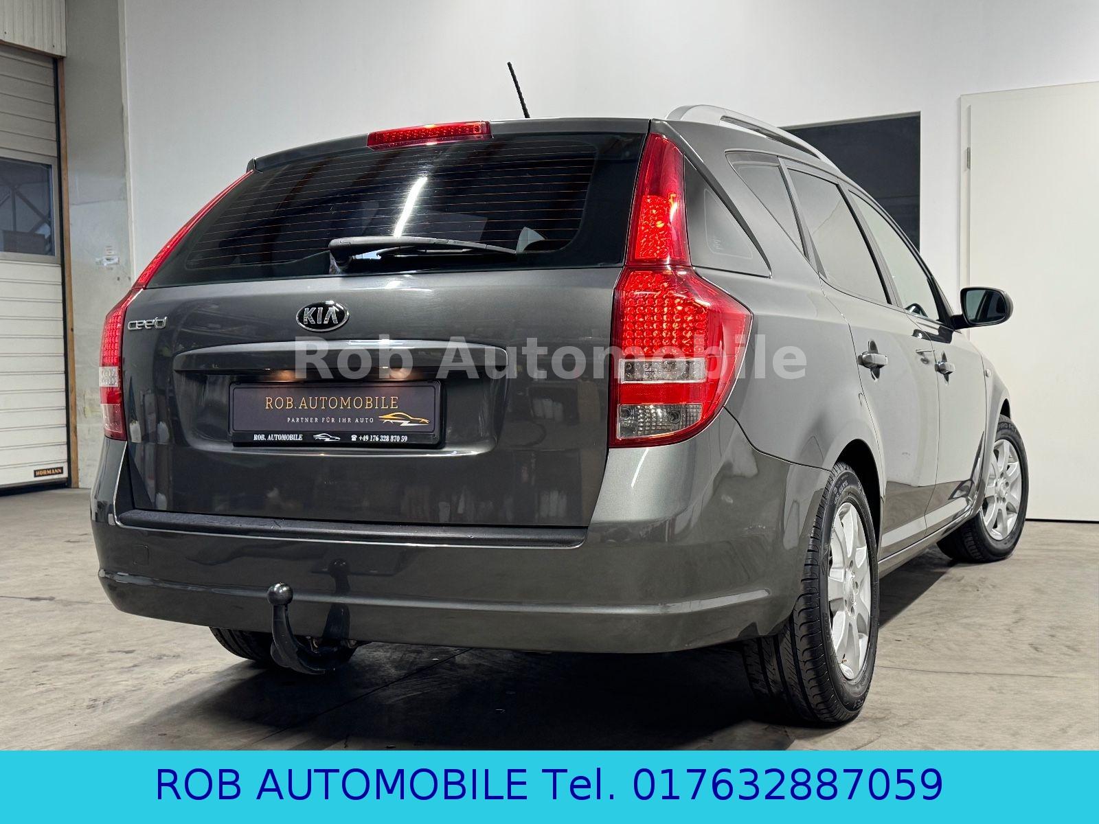 Kia cee'd 2011 — photo 9