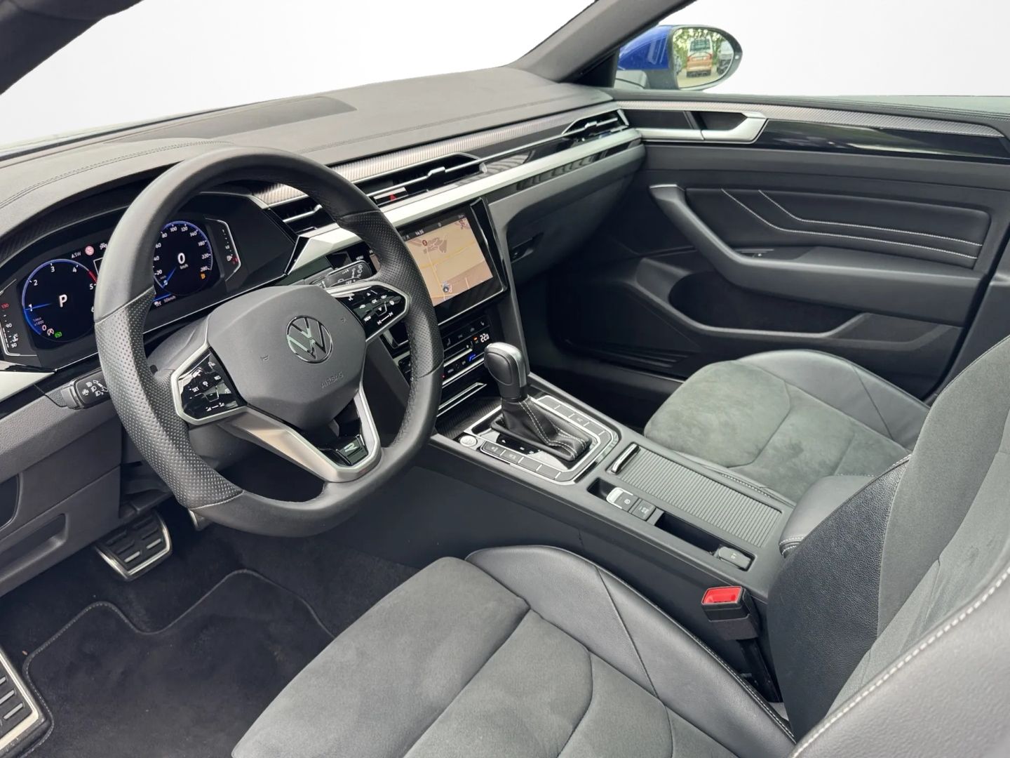 Arteon Shooting Brake 2.0 TDI DSG R-LINE *NAVI*