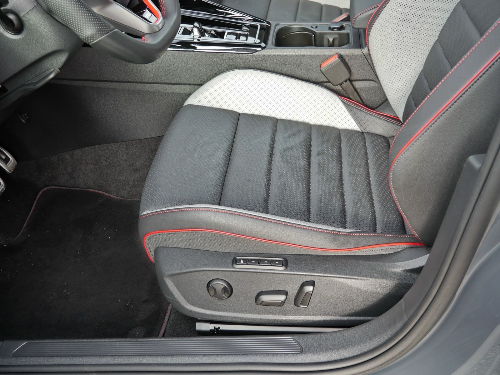 Volkswagen Golf - Bild 21