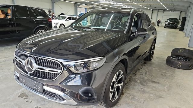 MERCEDES-BENZ GLC 220 d 4Matic**360Kamera+Standheizung**