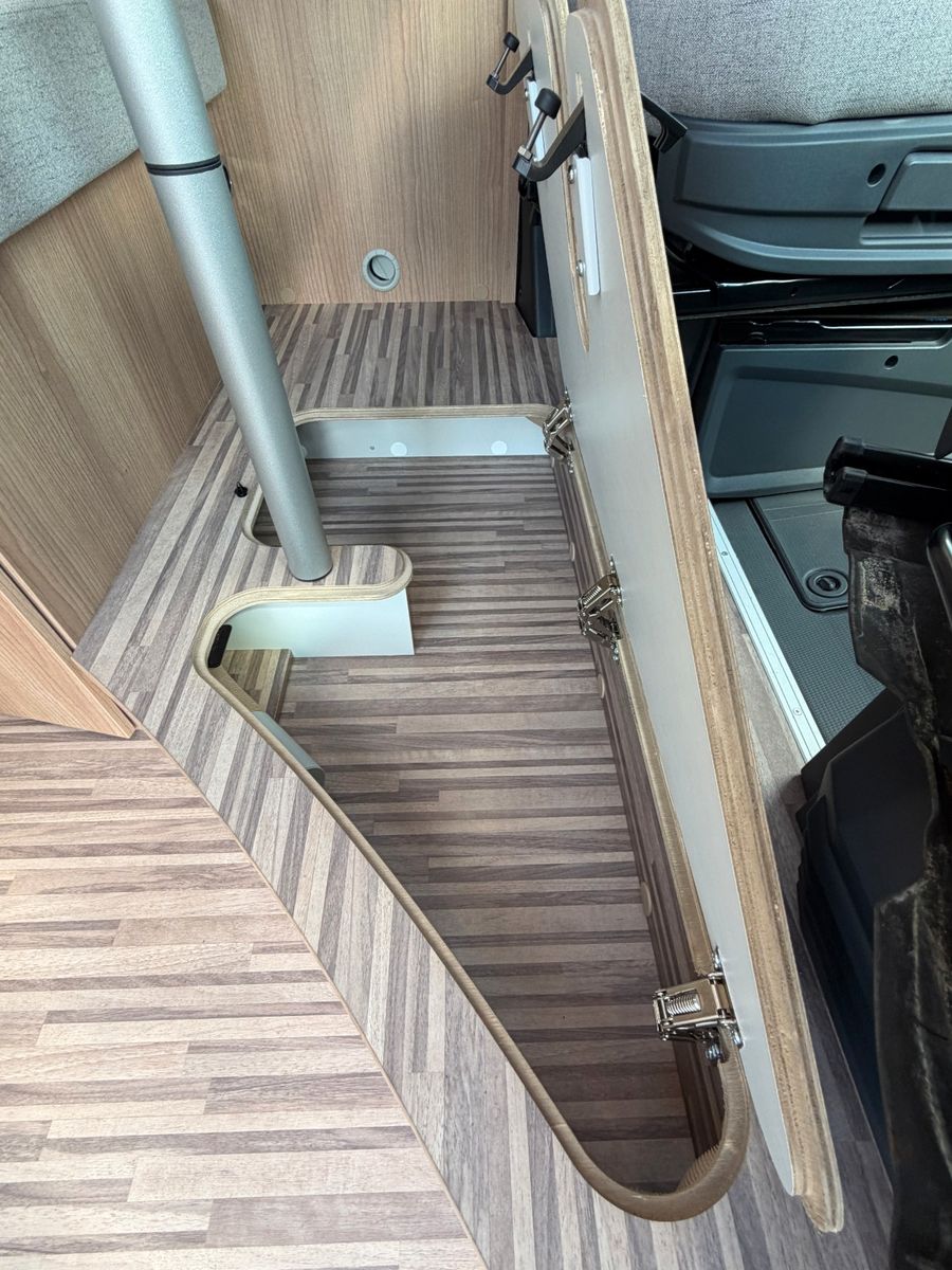 Fahrzeugabbildung Malibu Van diversity GT skyview 600 DB K