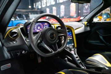 صورة مصغرة 13 لـ 2017 Mclaren 720S