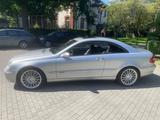 Mercedes-Benz gepflegter CLK 500 - Garagenwagen, frischer TÜV - Mercedes-Benz CLK 500: Coupé