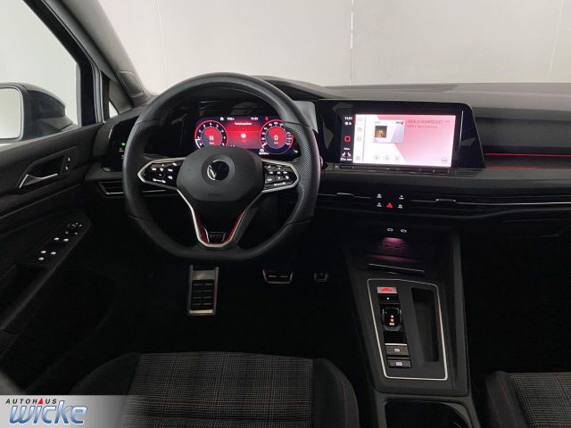 Golf VIII 2.0 TSI DSG GTI NAVI KLIMA LED KEYLESS
