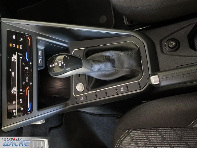 Taigo 1.5 TSI DSG R-Line NAVI KLIMA PDC LED