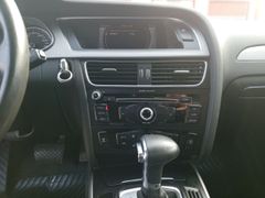 Fahrzeugabbildung A4 Ambiente quattro 3.0 TDI DPF S line Leder Sou