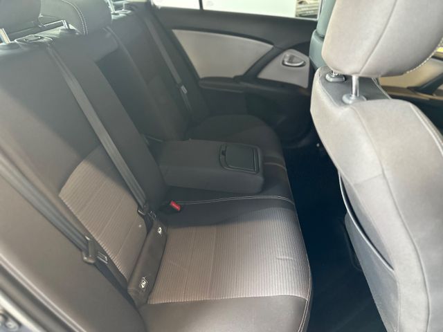 Toyota Avensis Kombi Edition