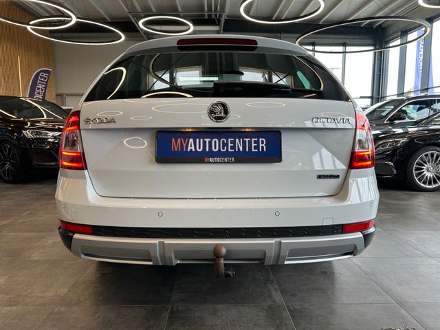Skoda Octavia Scout*ACC*NAVI*AHK*PANO*2-Zonen*