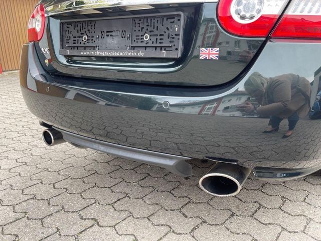 Jaguar XK 5.0 Coupe Portfolio