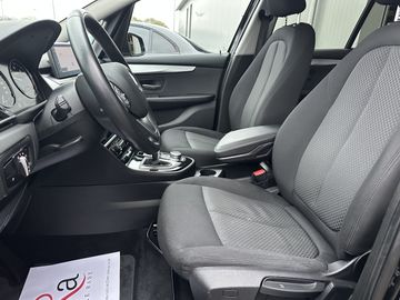 BMW 218 Gran Tourer - 9