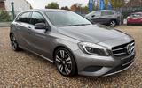 Mercedes-Benz A 200 A -Klasse BlueEfficiency Xenon,Automatik - aus 2012: Kleinwagen, Automatik