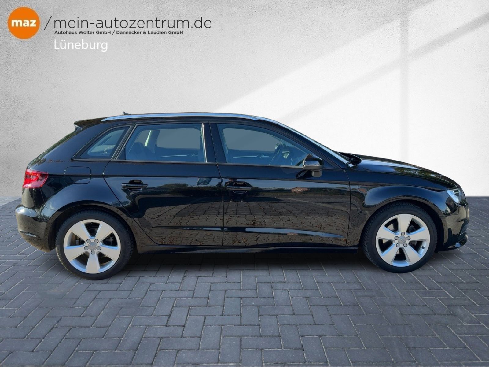 Fahrzeugabbildung Audi A3 Sportback 1.4 TFSI Ambition Alu XenonPlus DSP