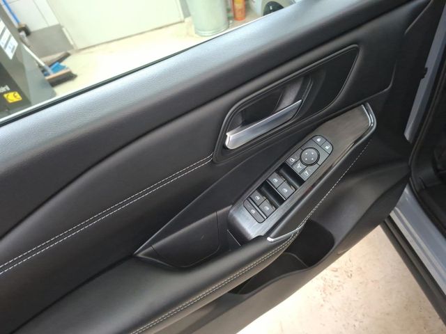 Nissan Qashqai N-Connecta 1.3 DIG-T °LED°RFK°BF°SHZ°