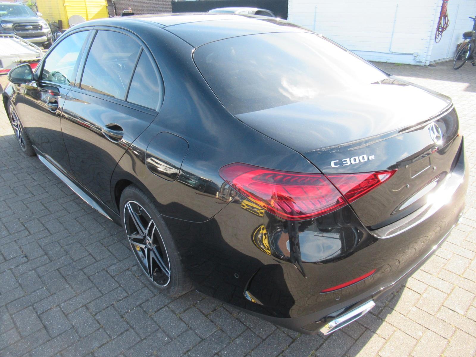 Mercedes-Benz C 300e Aut. AMG-LINE NightPack Leder Navi Cam...