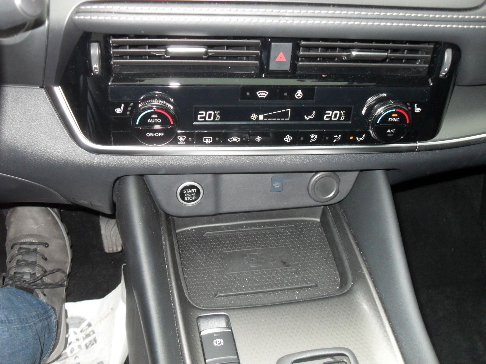 Fahrzeugabbildung Nissan Qashqai N-Connecta