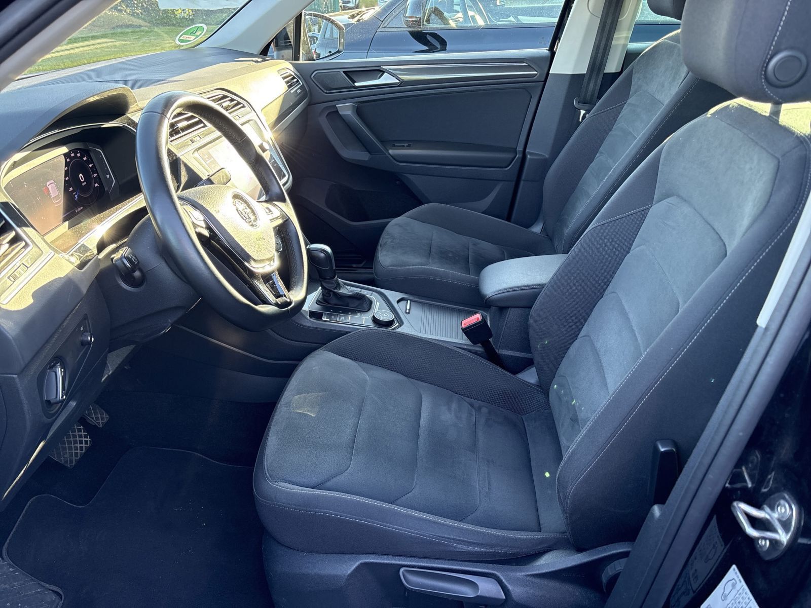 Volkswagen Tiguan 2.0 TDI Highline 4Motion DSG R-Line Rückf foto 3