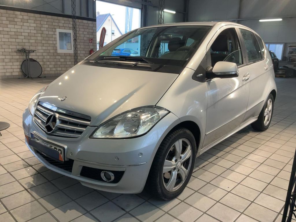 Angebot ansehen Mercedes-Benz A 180