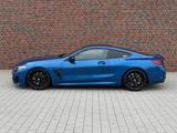 BMW 840d xDrive Coupé - - blaue BMW 840