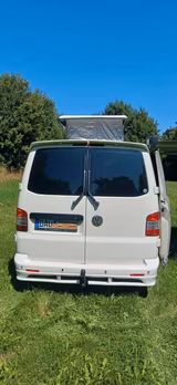 Volkswagen T5 Caravelle - weiße Volkswagen T5 Caravelle