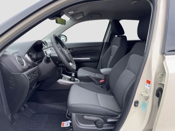 Fotografie 11 des Suzuki Vitara 1.4 Hybrid Comfort *FACELIFT*