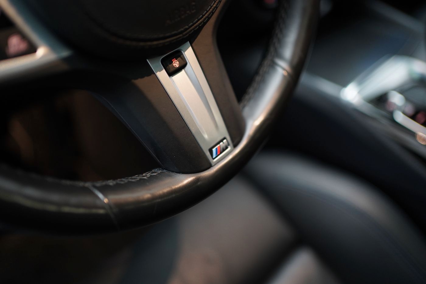 Fahrzeugabbildung BMW 540d xDri M-Sport Laserlicht+Glasdach+Standheiz+