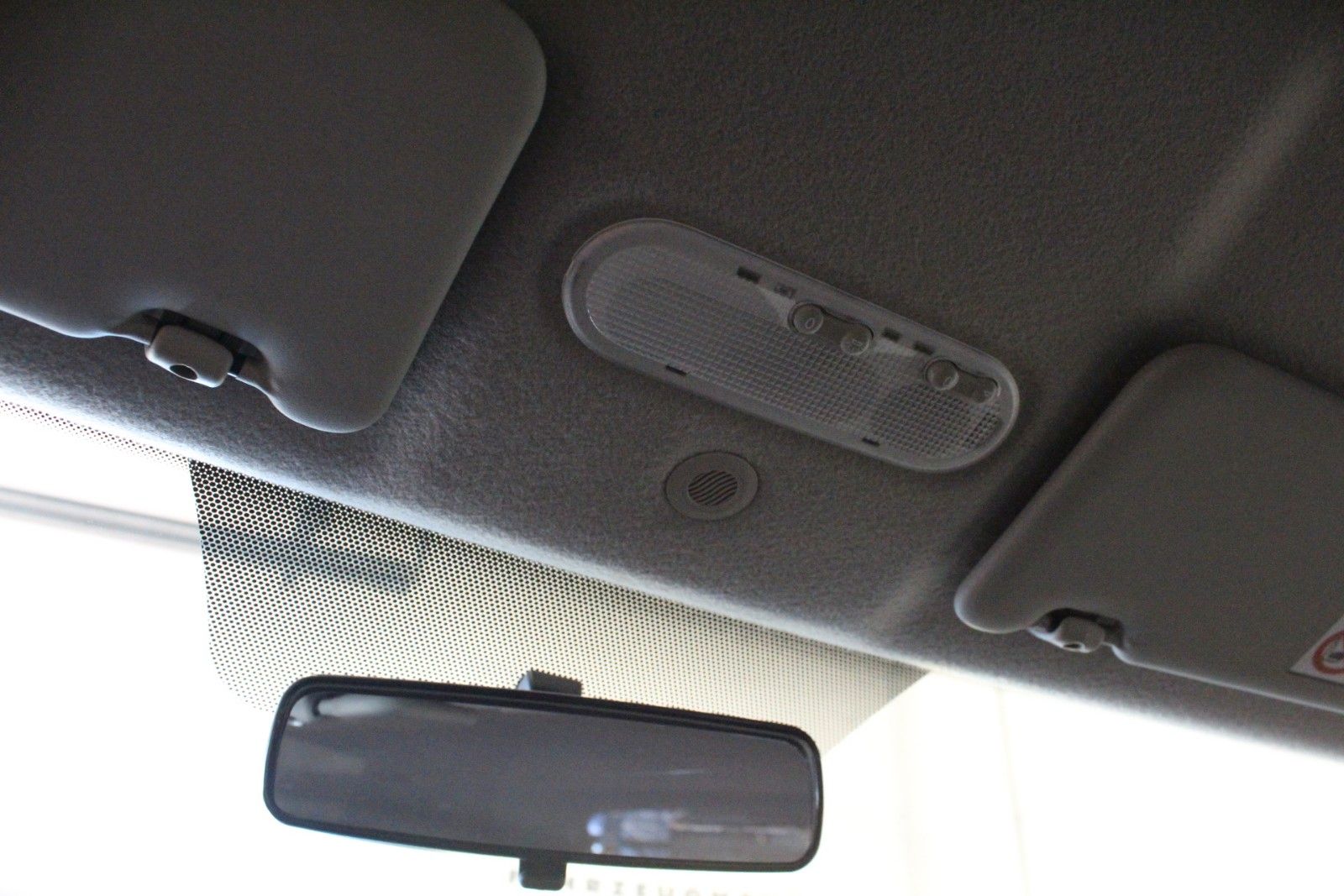 Fahrzeugabbildung Dacia Duster   SCE 115  Laureate   AHK *Navigation*