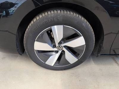 Passat Variant 1.5 eTSI DSG BUSINESS LED+AHK+APP