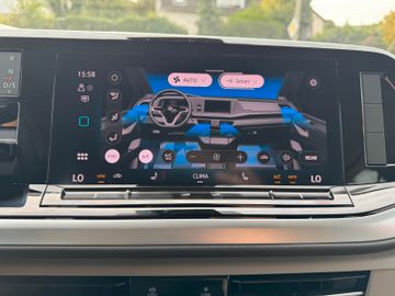 Volkswagen T7 Multivan 2.0 TDI DSG Life Navi Kamera SHZ