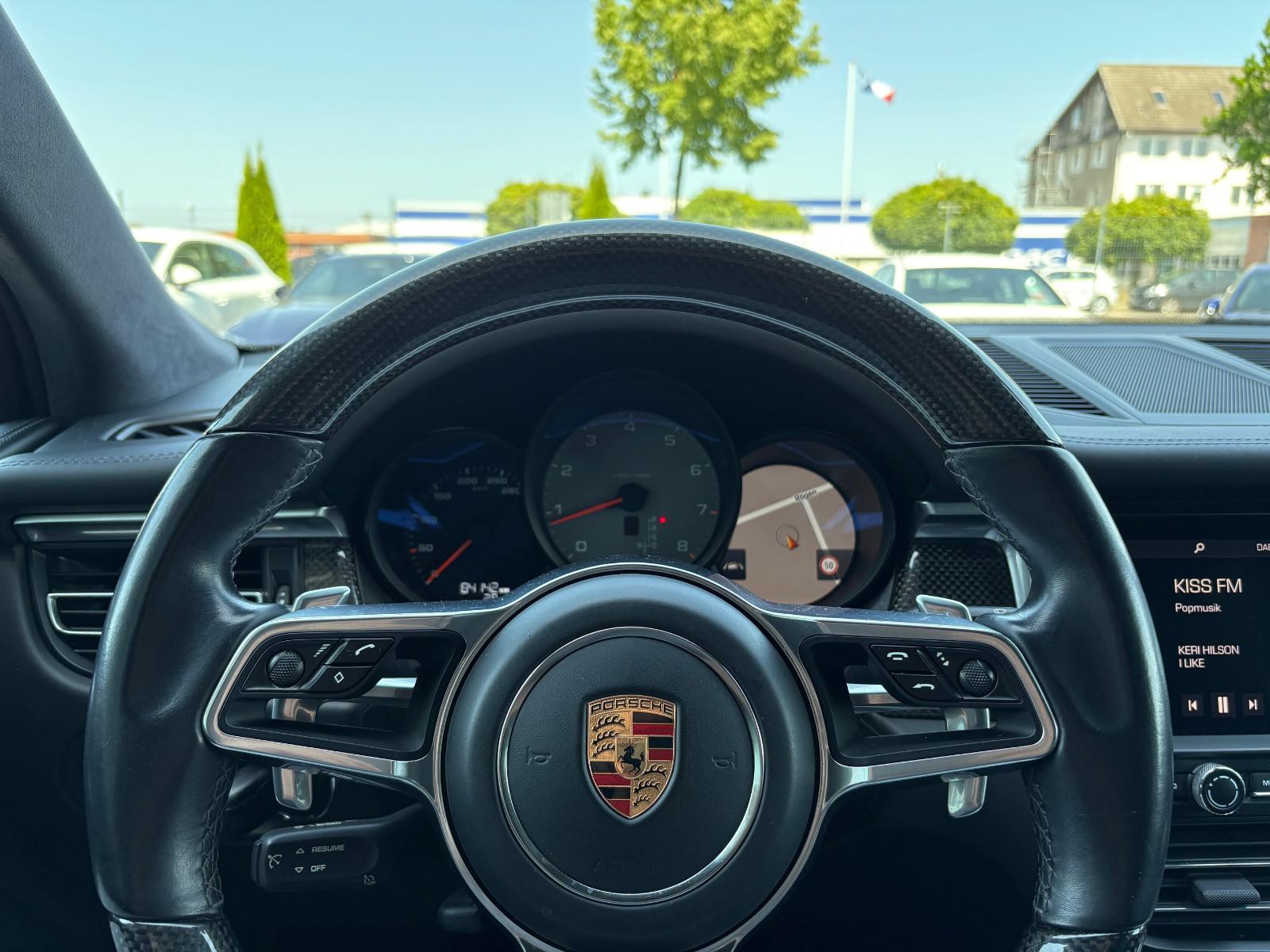Porsche Macan S Carbon+LED+PDLS+Panorama+21"+Kamera+AHK
