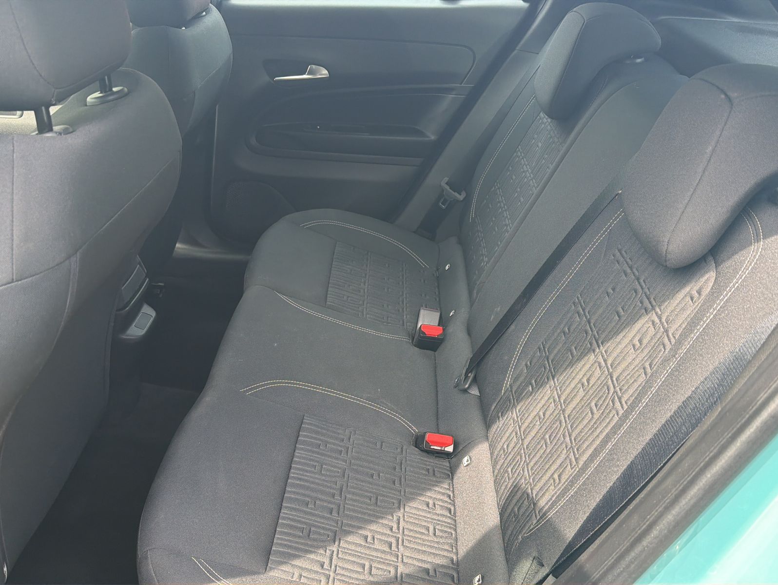Fahrzeugabbildung Fiat 600 Hybrid Pop 1.2