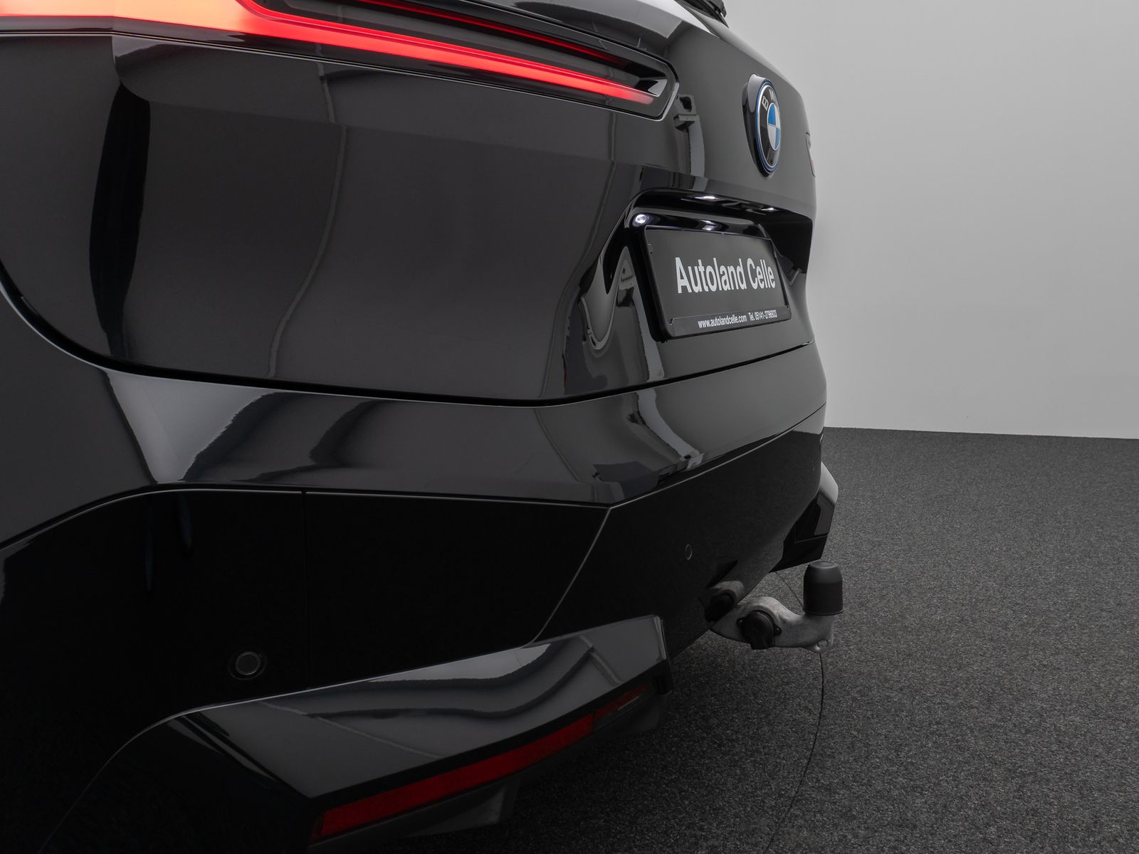 Fahrzeugabbildung BMW iX xD40 Laser 360°DAB H/K SoftCl ACC AHK Sport