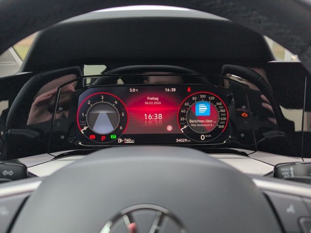 Golf VIII 2.0 TDI DSG LED+NAVI+KAMERA+ACC+SITZH+