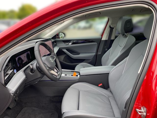 Passat Elegance 2.0 TDI StandHZG AHK Panodach Na