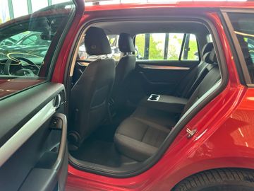 Skoda Octavia Combi Ambition 4x4 *ACC*PDC*