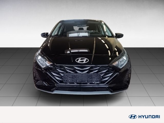 Fahrzeugabbildung Hyundai i20 1.0 T-GDI (100 PS) 6-MT 2WD Trend Navi Digit