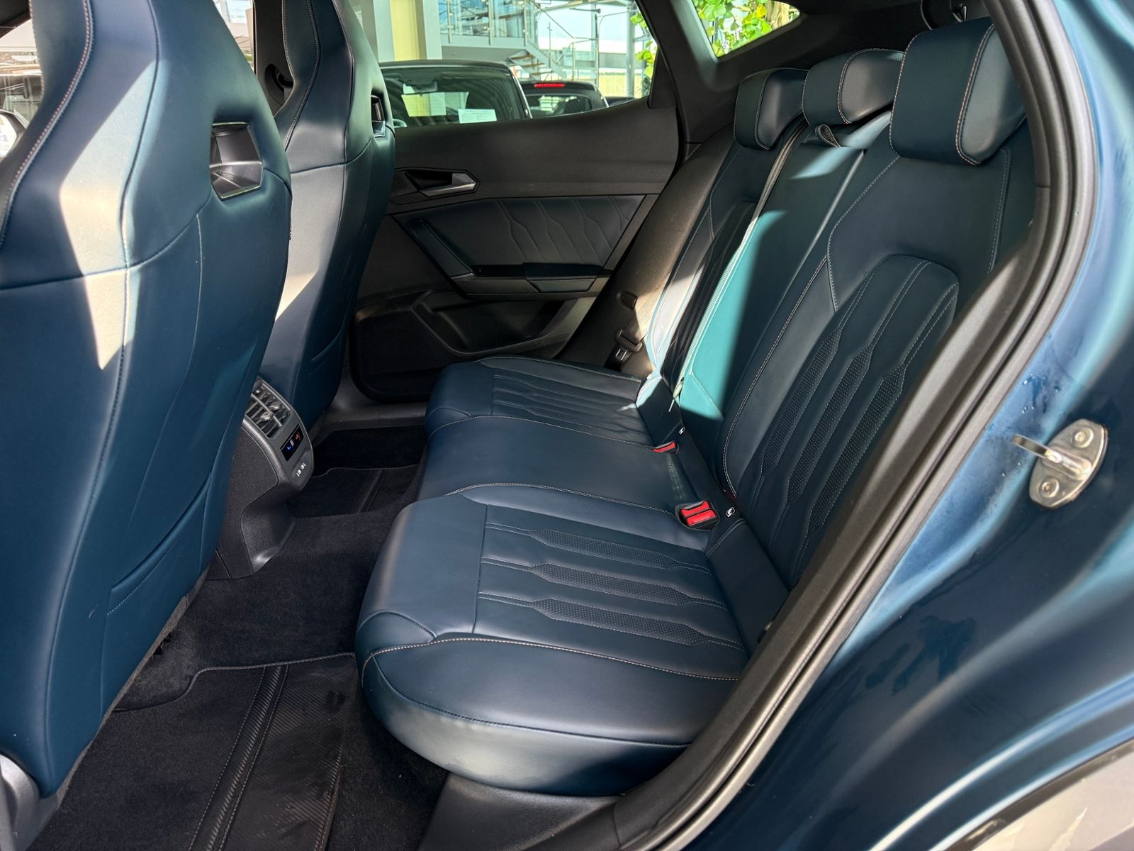 Fahrzeugabbildung CUPRA Formentor VZ e-Hybrid AHK PANO LED LEDER