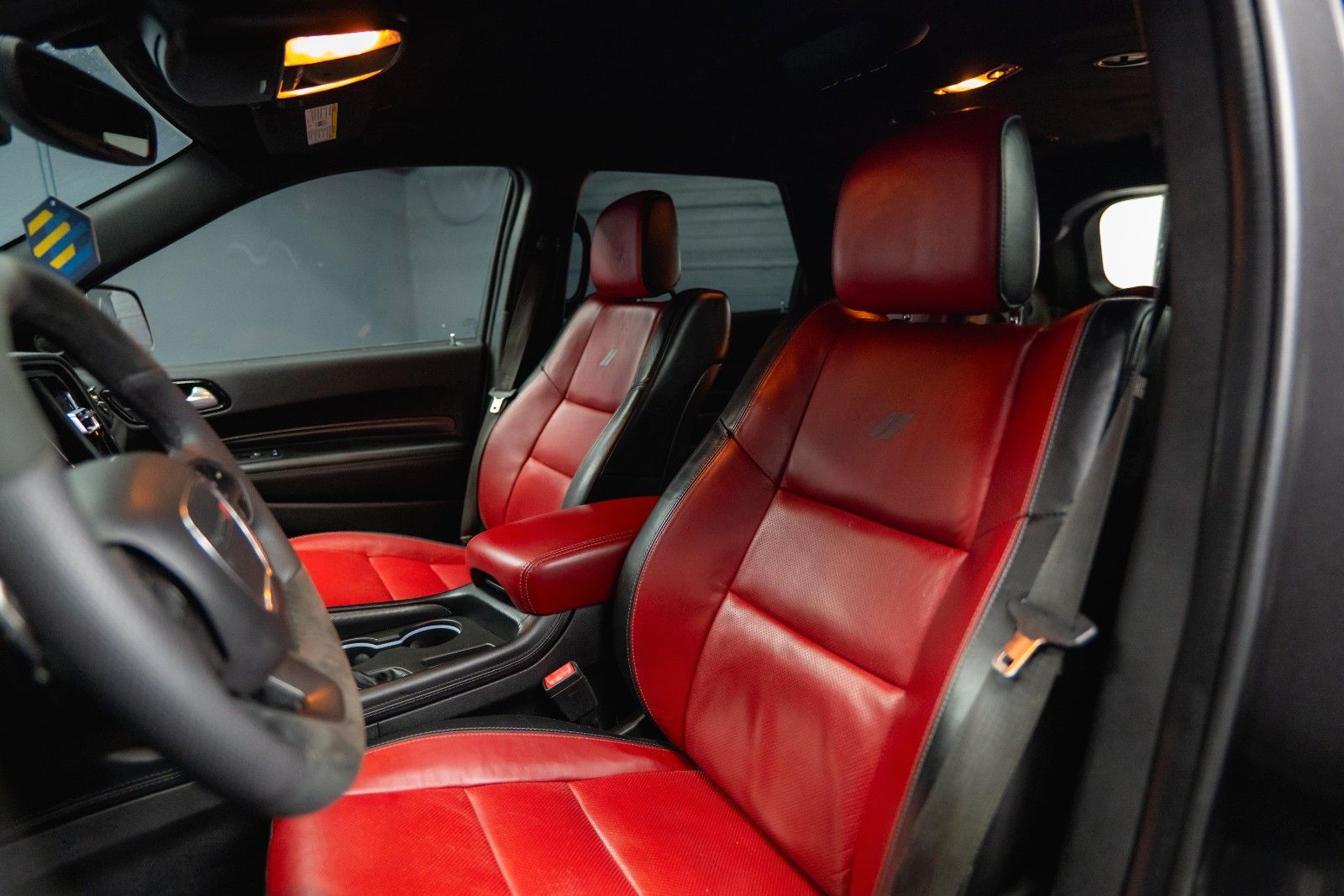 Fahrzeugabbildung Dodge Durango 5.7 V8 SRT 4x4 Night-Paket Modell 22 19%