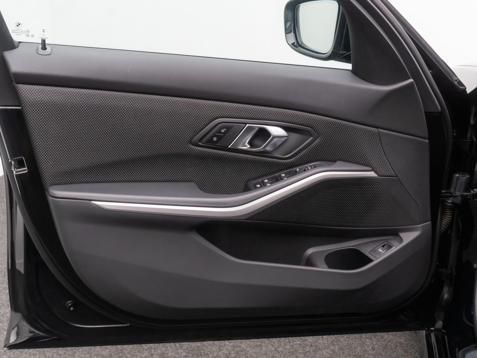 Fahrzeugabbildung BMW 318i GeschwindigR DAB PDC Widscreen CockpitPlus