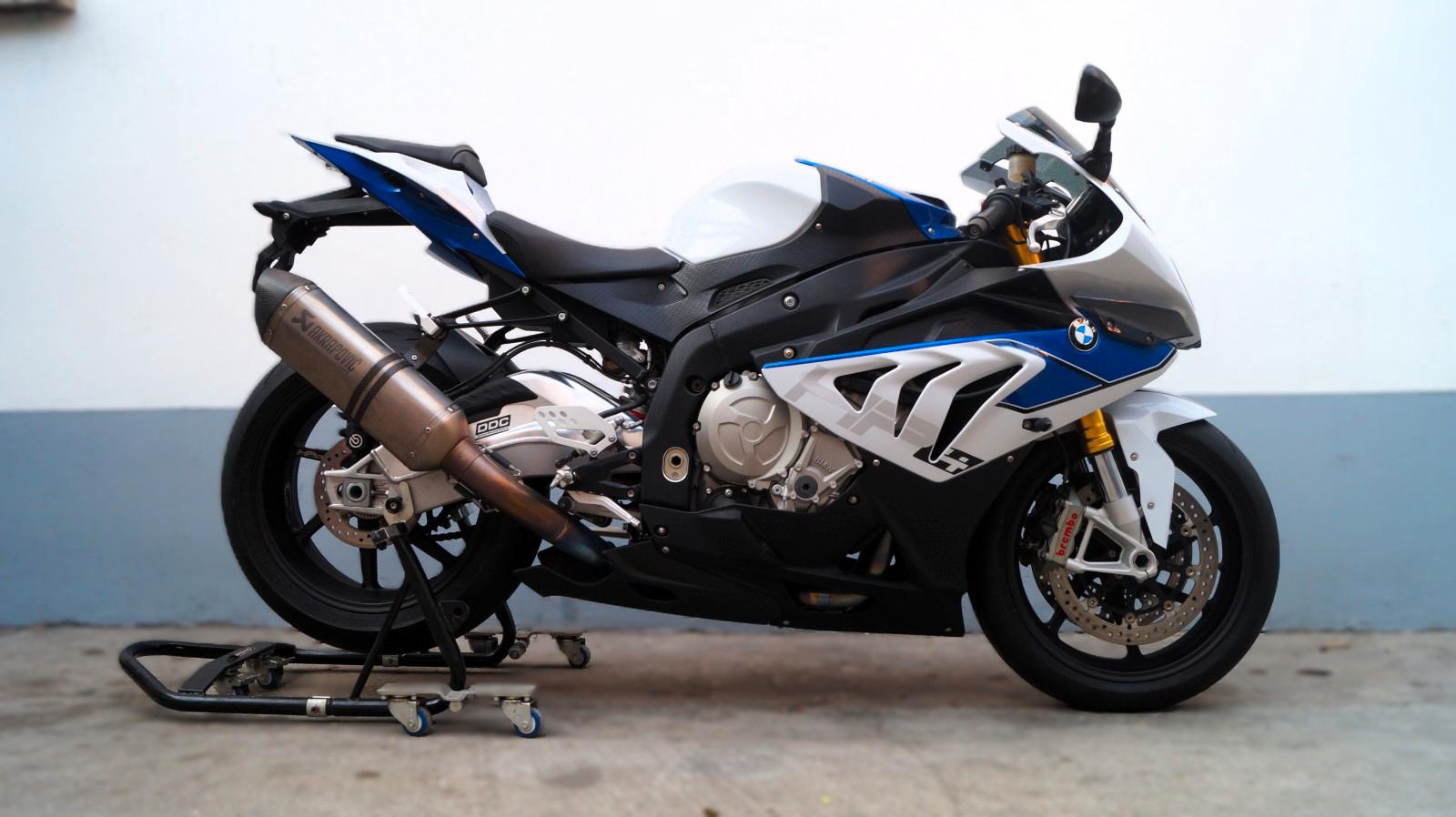 BMW S1000RR HP4 | 1. Hand | Inspektion + TÜV NEU