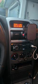 Opel Astra 1.6 Njoy Njoy - Opel Astra Njoy mit Benzin-Antrieb