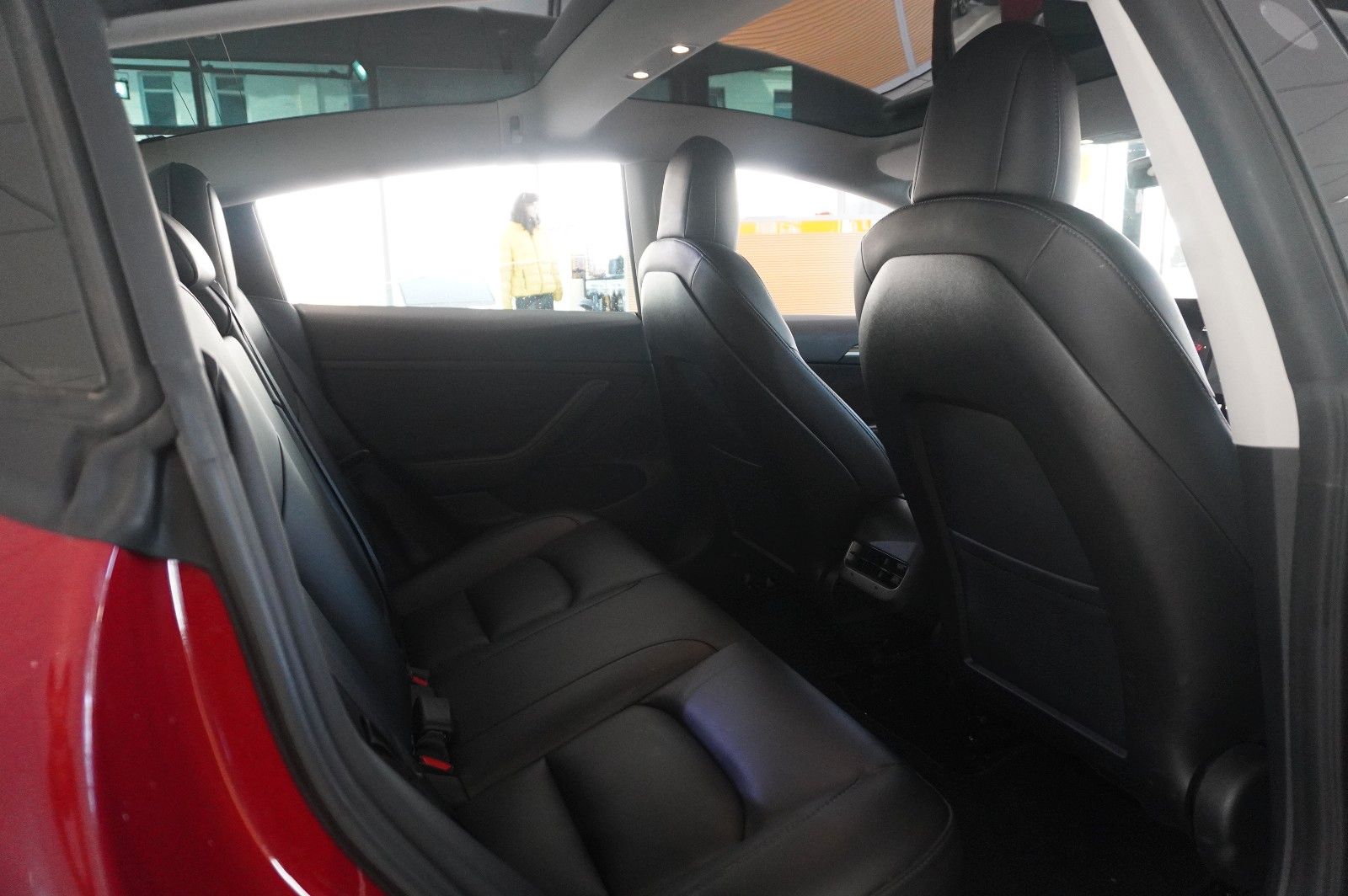 Fahrzeugabbildung Tesla Model 3 PERFORMANCE DUAL-MOTOR NAVI/LED/SH/AMD