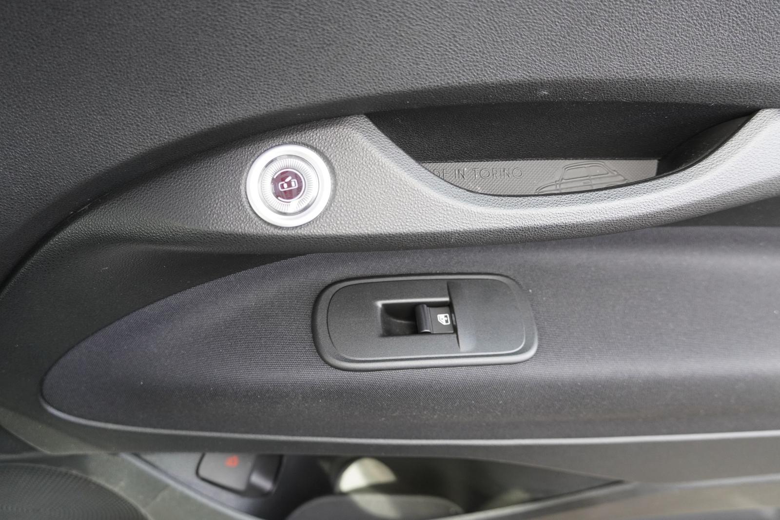 Fiat 500 e Basis Android Apple Tempomat Klimaaut. DAB