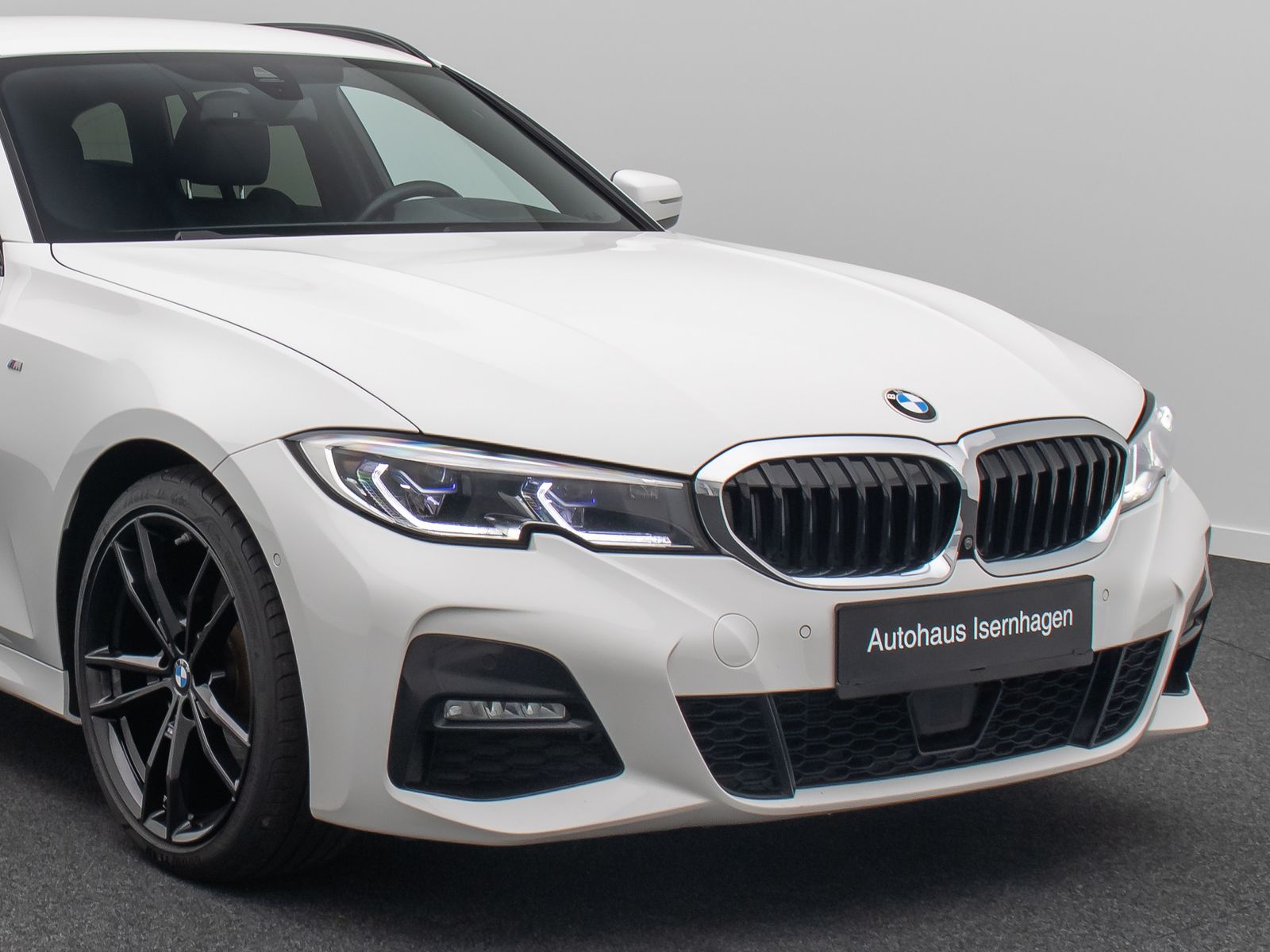 Fahrzeugabbildung BMW 320d xD M Sport 360°Laser HUD DAB Stop&Go 19Zoll