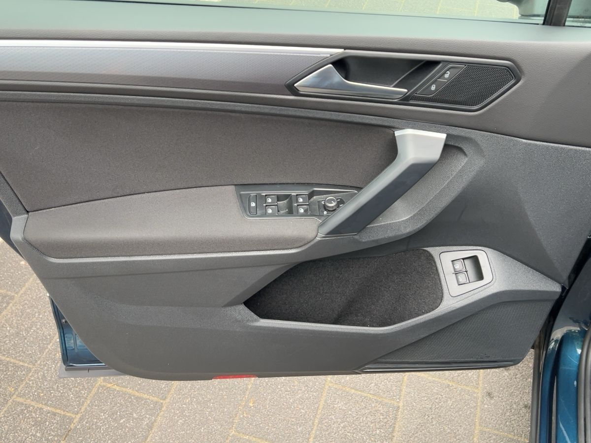 Volkswagen Tiguan - Bild 17