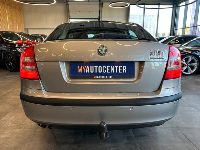 Skoda Octavia *TÜV0328*SCHECKHEFT*TEMPO*AHK*KLIMA*PDC