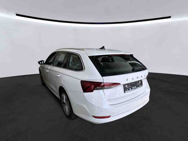 Octavia Combi 2.0 TDI STYLE LED+NAVI+HUD+ACC+ALU